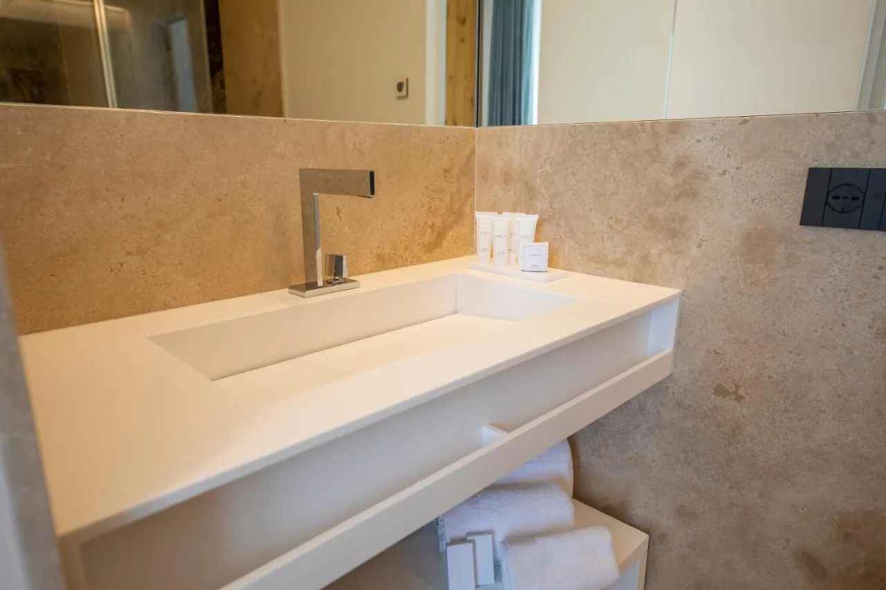 Abelia Sea Suites Cefalù 0*,