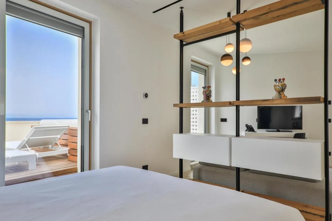 Abelia Sea Suites Cefalu 0*,  Italy
